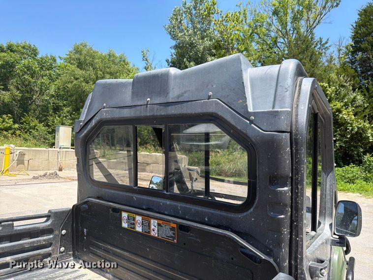 image for item EV2316 2016 John Deere 625i XUV Gator utility vehicle