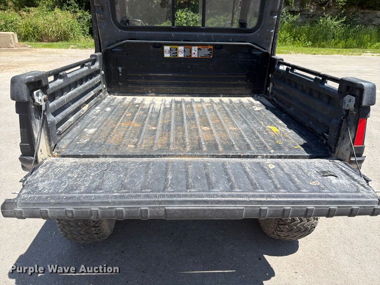 image for item EV2316 2016 John Deere 625i XUV Gator utility vehicle