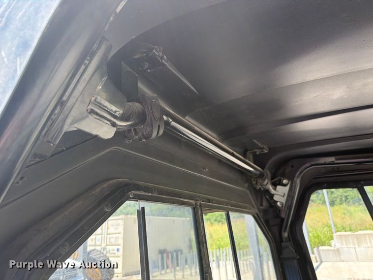 image for item EV2316 2016 John Deere 625i XUV Gator utility vehicle