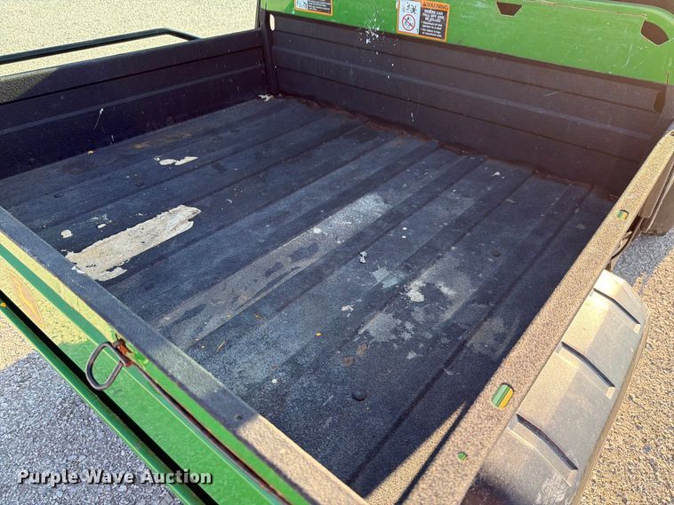 image for item EV2318 2009 John Deere 850D Gator XUV utility vehicle