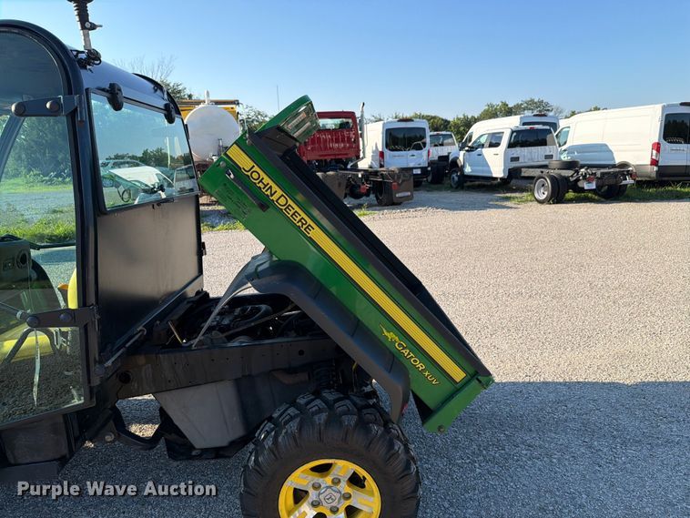 image for item EV2318 2009 John Deere 850D Gator XUV utility vehicle