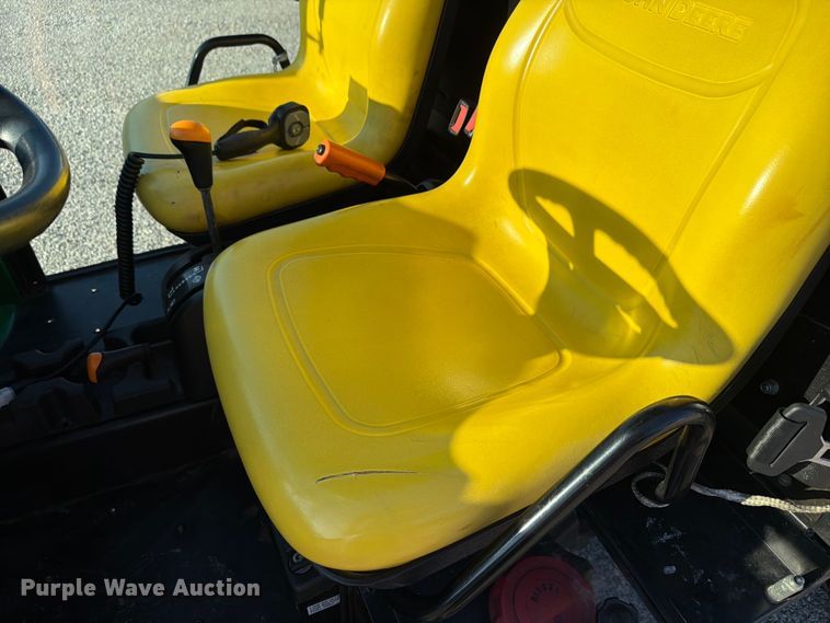 image for item EV2318 2009 John Deere 850D Gator XUV utility vehicle