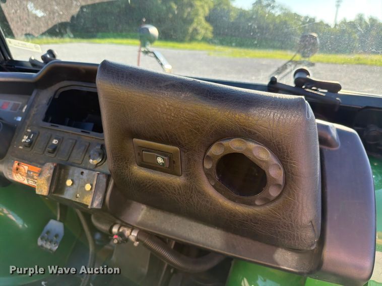 image for item EV2318 2009 John Deere 850D Gator XUV utility vehicle