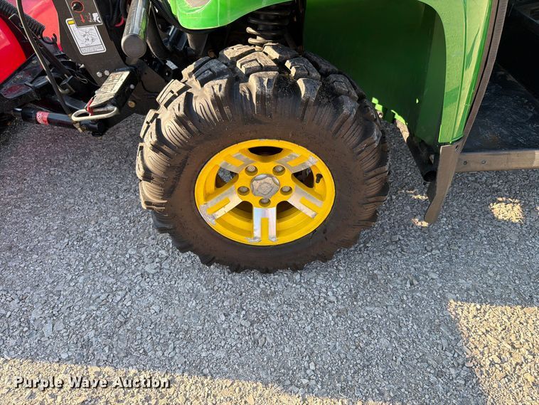 image for item EV2318 2009 John Deere 850D Gator XUV utility vehicle