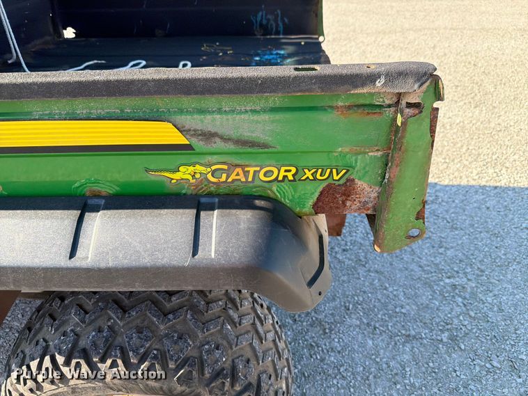 image for item EV2319 2009 John Deere 850D utility vehicle