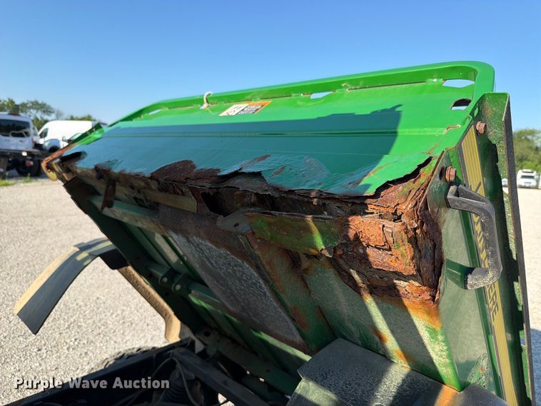 image for item EV2319 2009 John Deere 850D utility vehicle