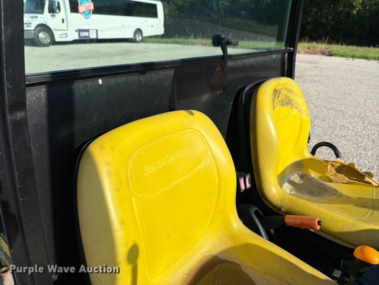 image for item EV2319 2009 John Deere 850D utility vehicle