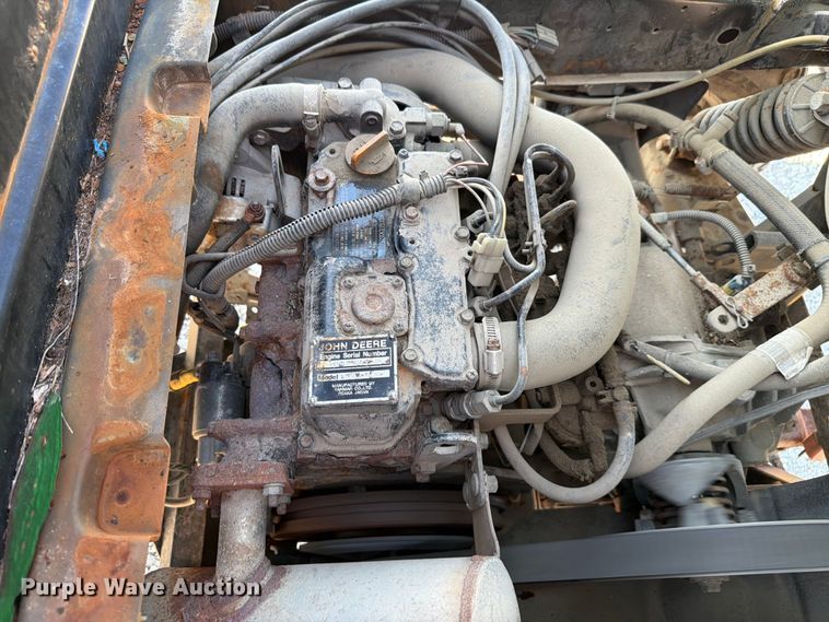 image for item EV2319 2009 John Deere 850D utility vehicle