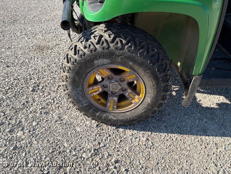 image for item EV2319 2009 John Deere 850D utility vehicle