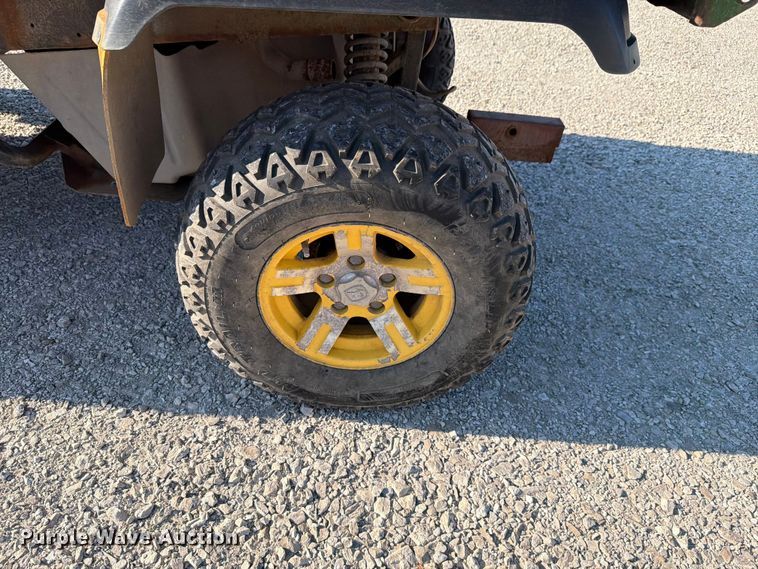image for item EV2319 2009 John Deere 850D utility vehicle