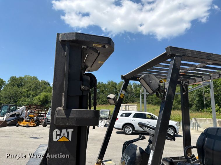 image for item EV2320 Caterpillar GP25KHP forklift