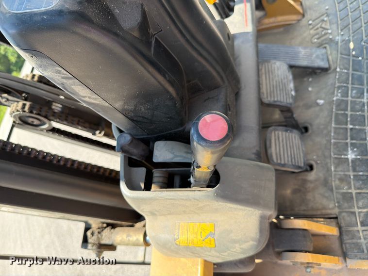 image for item EV2320 Caterpillar GP25KHP forklift