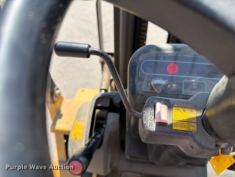 image for item EV2320 Caterpillar GP25KHP forklift