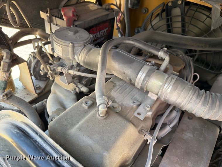 image for item EV2320 Caterpillar GP25KHP forklift