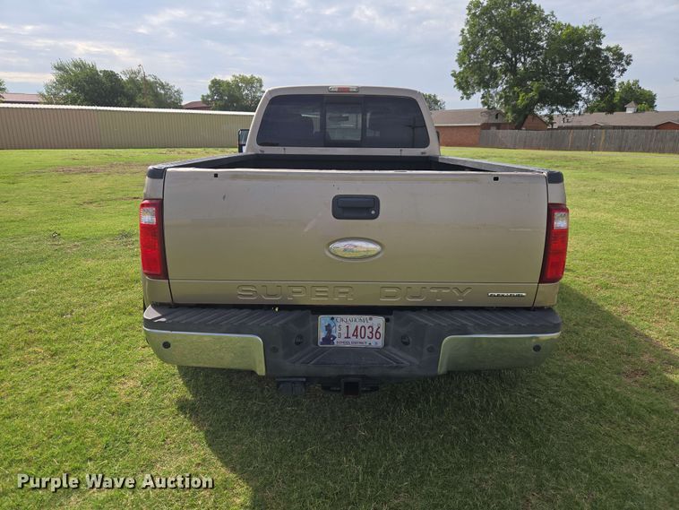 image for item EW0413 2012 Ford F350 Super Duty Crew Cab pickup truck