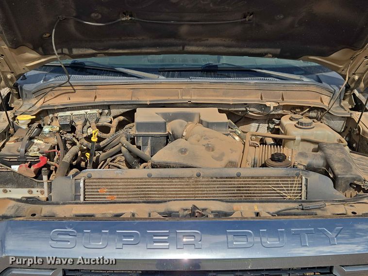 image for item EW0413 2012 Ford F350 Super Duty Crew Cab pickup truck