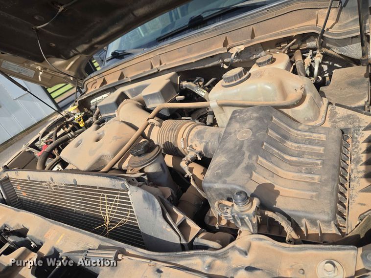 image for item EW0413 2012 Ford F350 Super Duty Crew Cab pickup truck