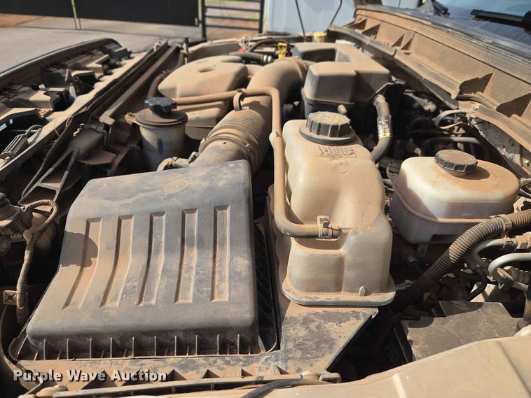 image for item EW0413 2012 Ford F350 Super Duty Crew Cab pickup truck