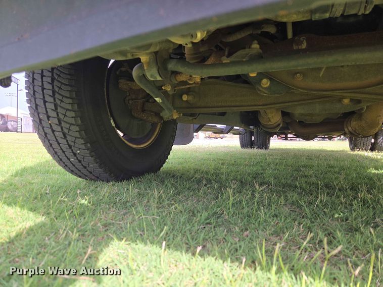 image for item EW0413 2012 Ford F350 Super Duty Crew Cab pickup truck