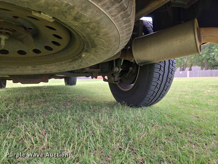 image for item EW0414 2013 Chevrolet Suburban SUV