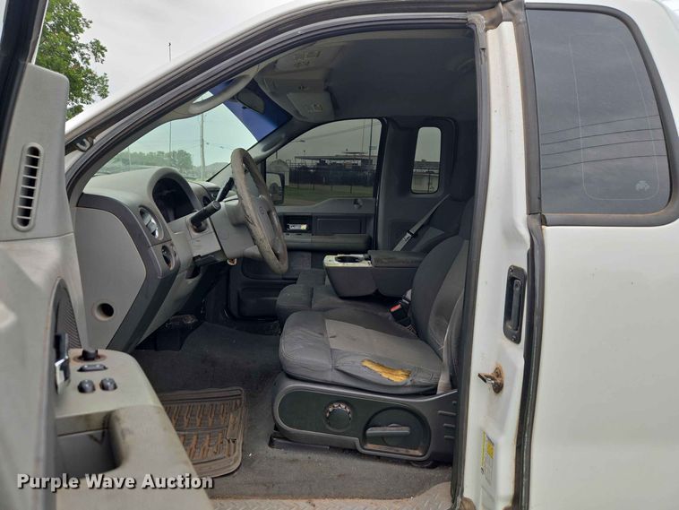 image for item EW0415 2008 Ford F-150 Ext. Cab pickup truck