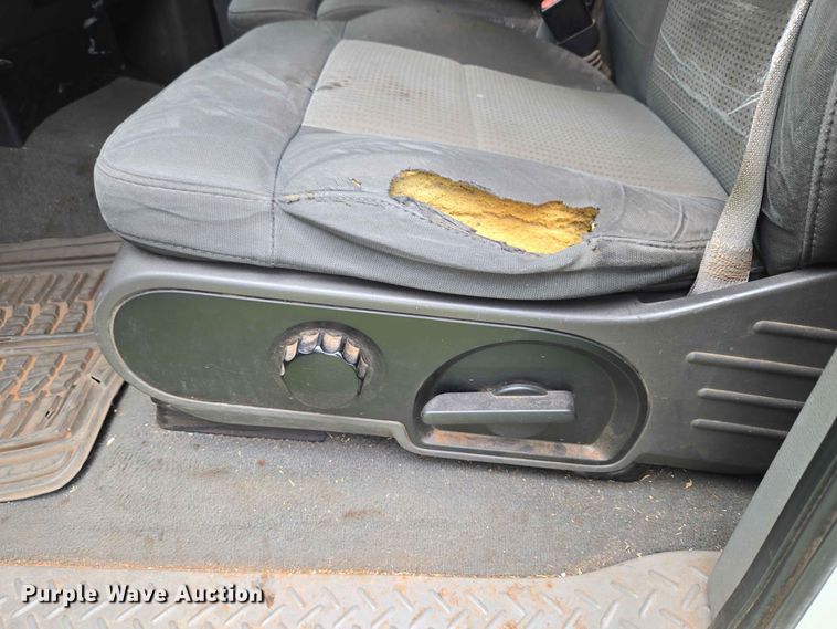 image for item EW0415 2008 Ford F-150 Ext. Cab pickup truck