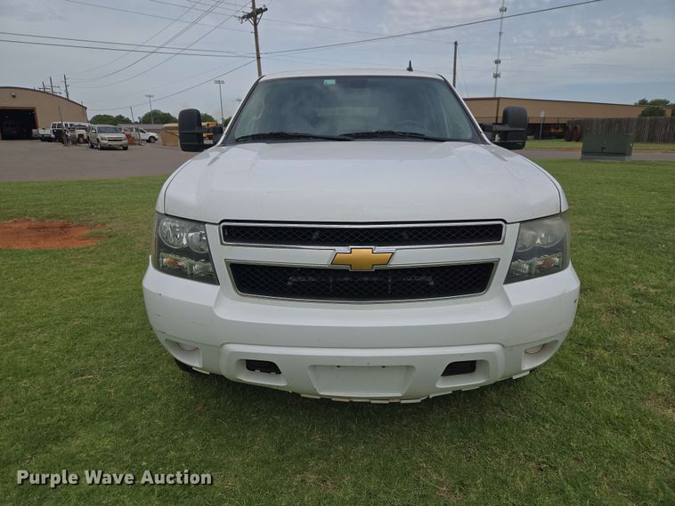 image for item EW0416 2013 Chevrolet Suburban SUV