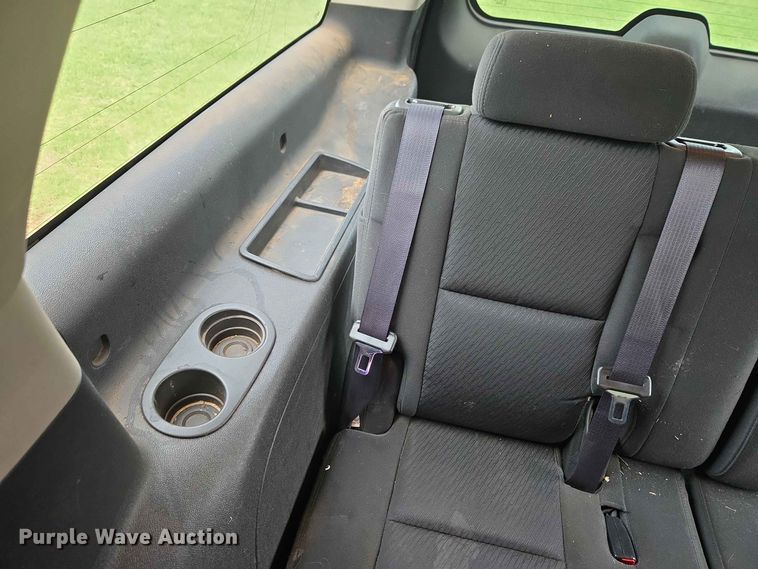 image for item EW0416 2013 Chevrolet Suburban SUV