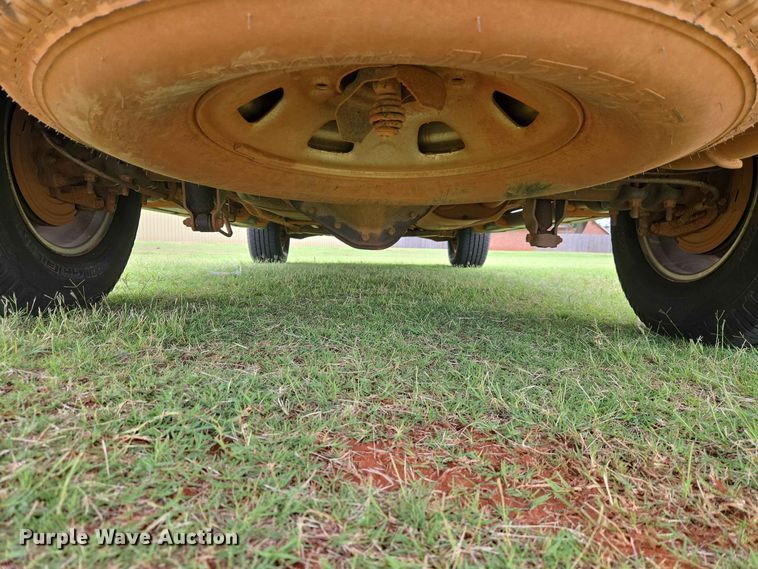 image for item EW0416 2013 Chevrolet Suburban SUV