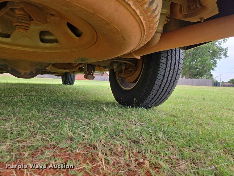 image for item EW0416 2013 Chevrolet Suburban SUV