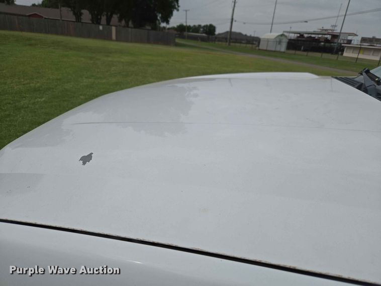 image for item EW0417 2011 Chevrolet Suburban SUV