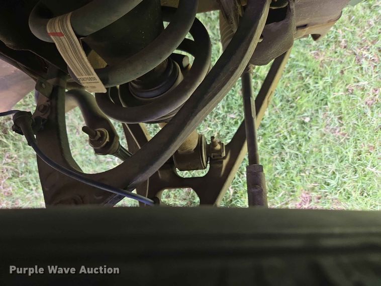 image for item EW0417 2011 Chevrolet Suburban SUV