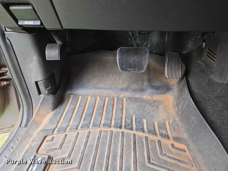 image for item EW0418 2012 Ford F150 Crew Cab pickup truck