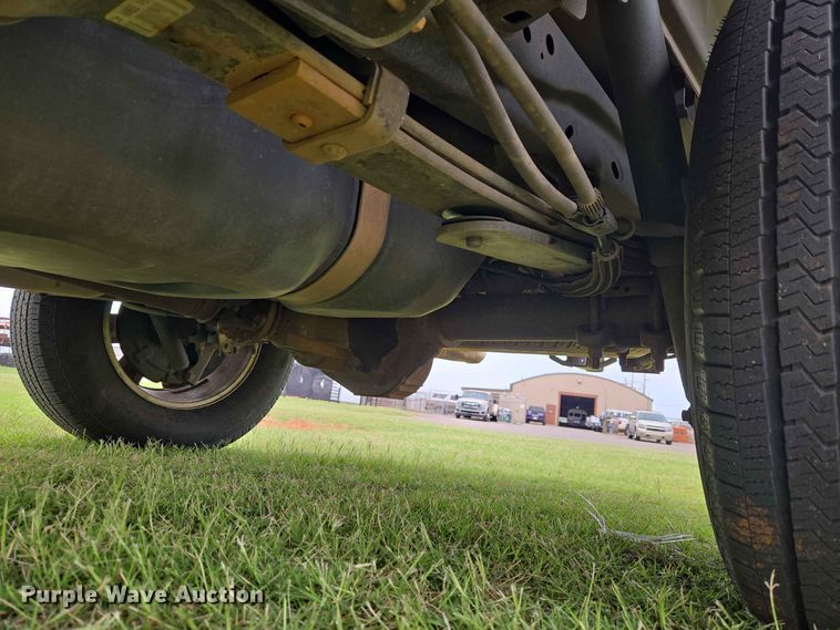 image for item EW0418 2012 Ford F150 Crew Cab pickup truck