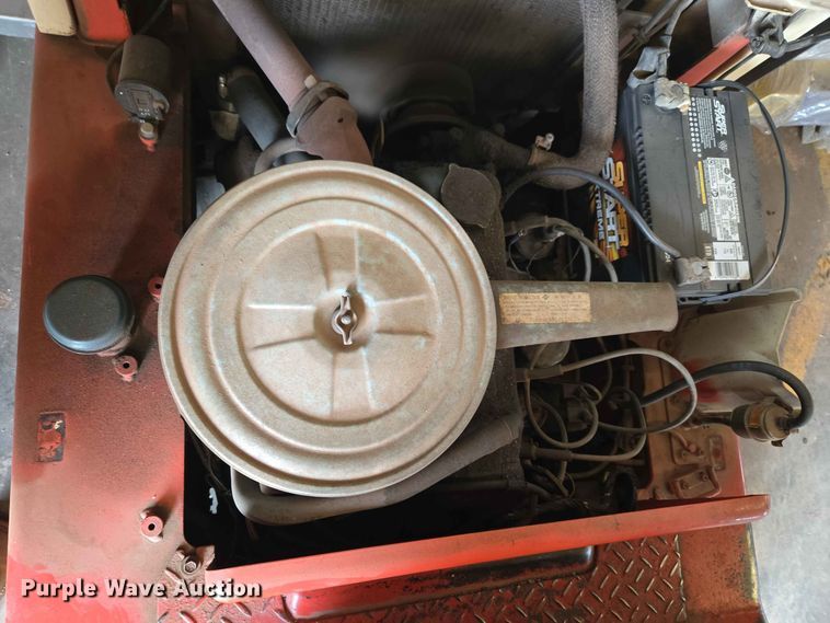 image for item EW0421 Nissan 2700 