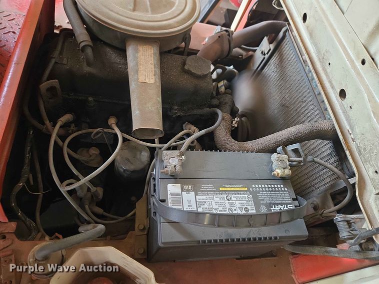 image for item EW0421 Nissan 2700 