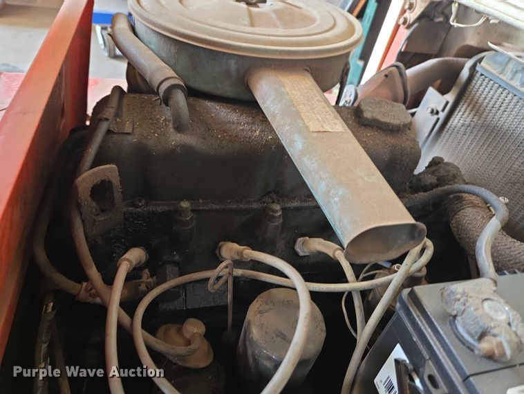 image for item EW0421 Nissan 2700 