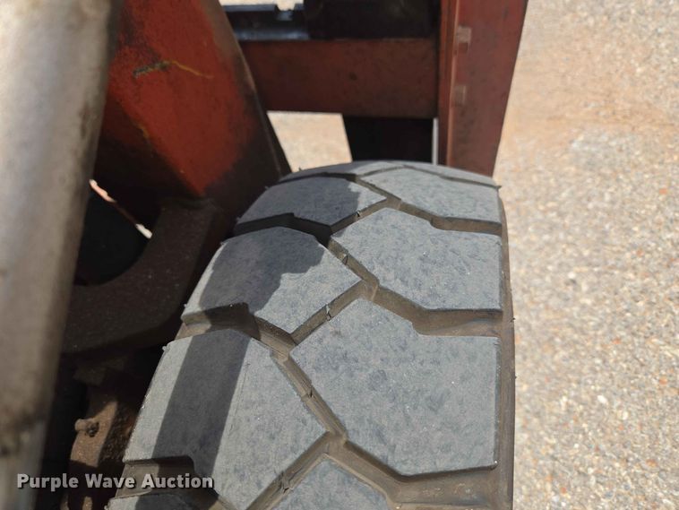image for item EW0421 Nissan 2700 