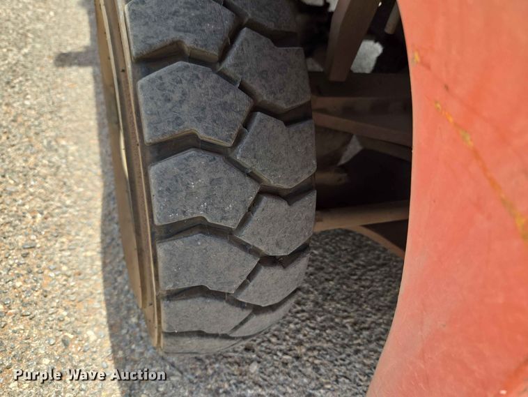 image for item EW0421 Nissan 2700 