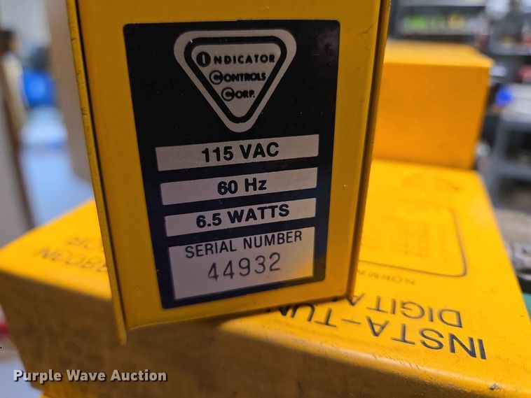 image for item EW0448 Approximately 67 digital loop detectors