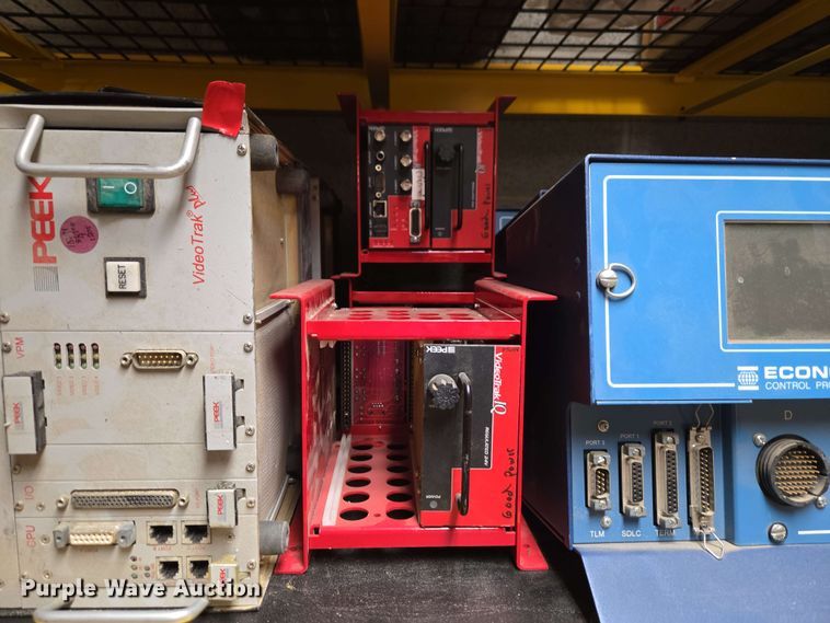 image for item EW0449 Traffic equipment