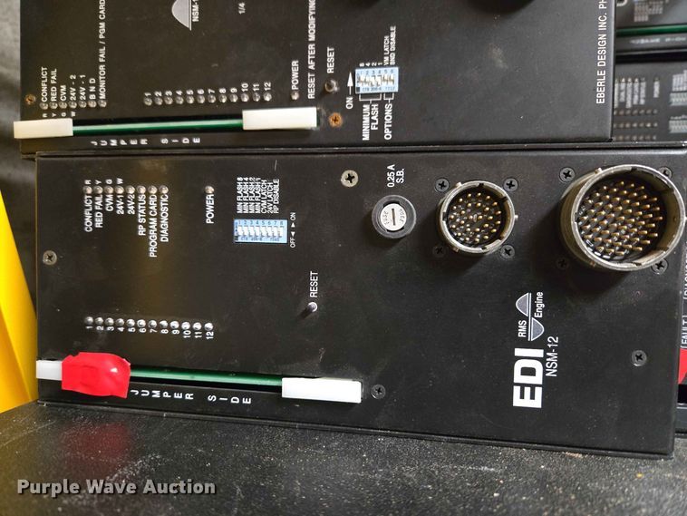 image for item EW0449 Traffic equipment