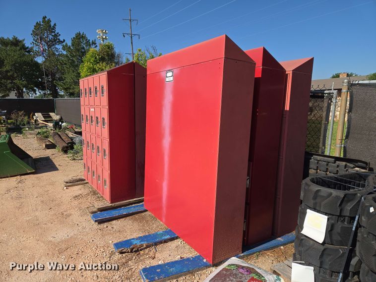 image for item EW0450 DeBough MFG. CO lockers