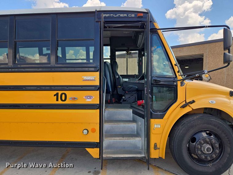 image for item EW0452 2013 Freightliner B2 school bus