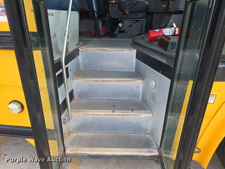 image for item EW0452 2013 Freightliner B2 school bus