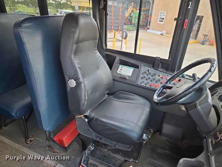 image for item EW0452 2013 Freightliner B2 school bus