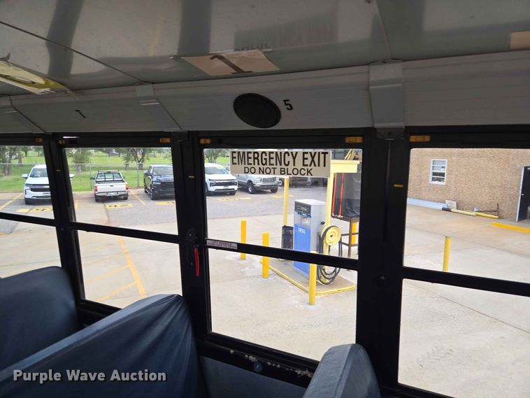 image for item EW0452 2013 Freightliner B2 school bus