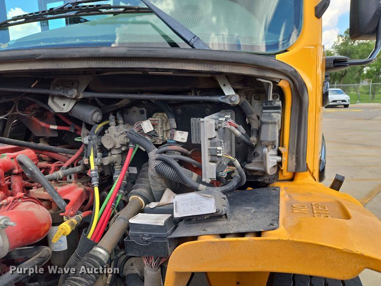 image for item EW0453 2015 Freightliner B2 school bus