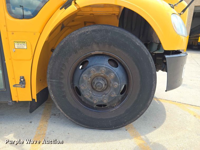 image for item EW0453 2015 Freightliner B2 school bus