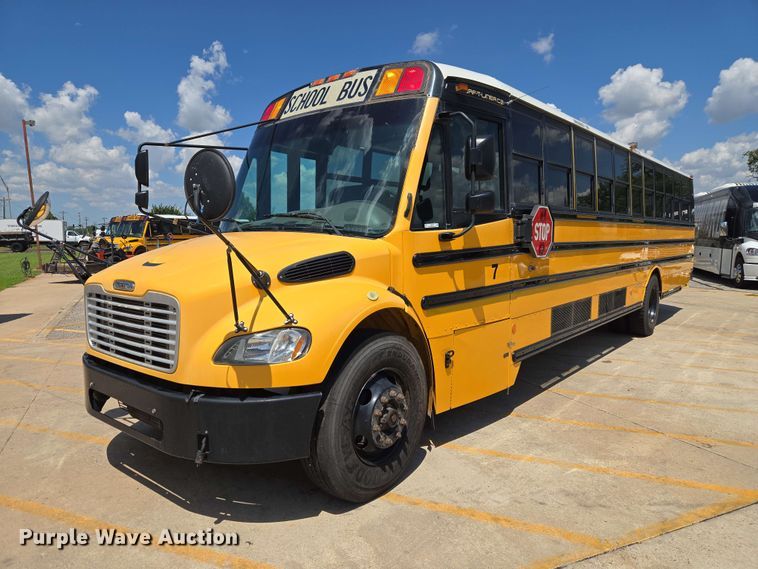 image for item EW0454 2009 Freightliner B2 school bus